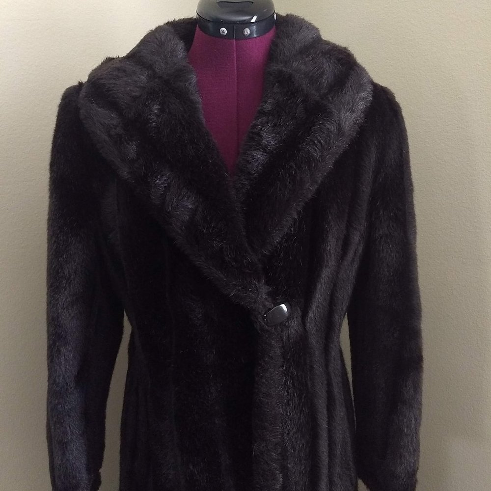 Vintage Dubrowsky & Perlbinder Long Faux Fur Coat - Picture 2 of 10
